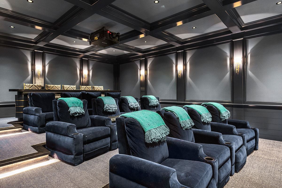 Home theater chairs